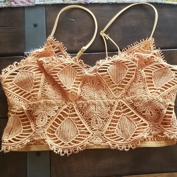 Three bird nest morgan crochet bralette - Picture 5 of 6